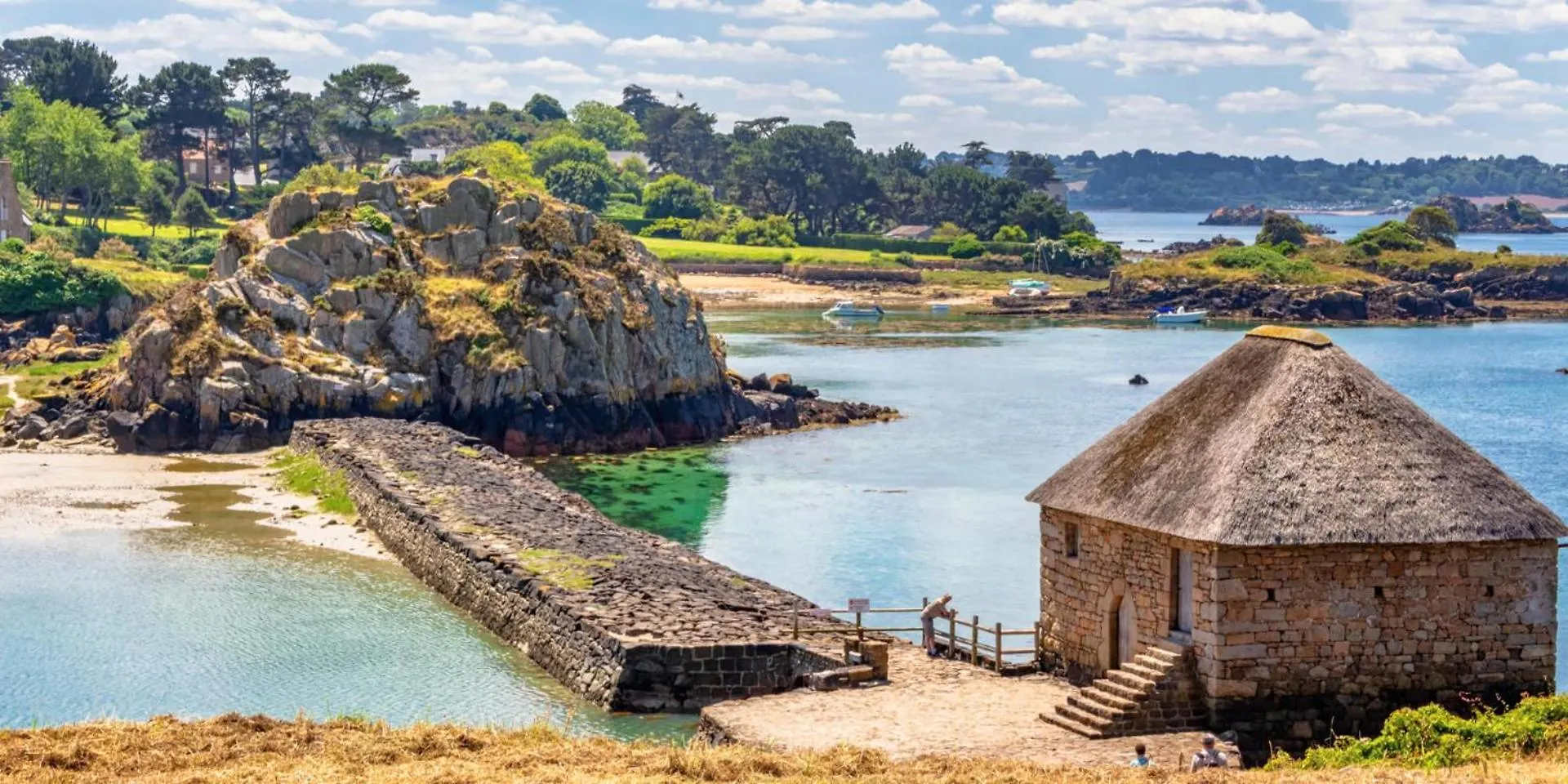 Holiday home Gite Ailes & Iles Pleudaniel France